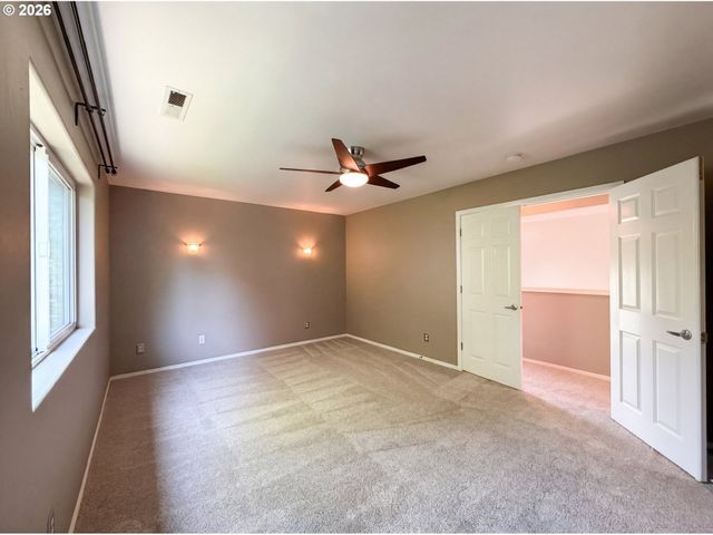22039 Sw BUSHONG Ter, Sherwood, OR 97140