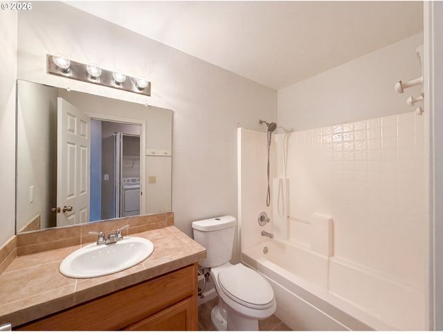 22039 Sw BUSHONG Ter, Sherwood, OR 97140