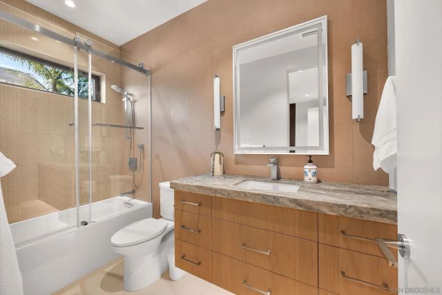 8166 Paseo Del Ocaso, La Jolla, CA 92037