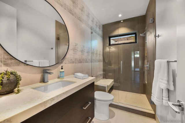 8166 Paseo Del Ocaso, La Jolla, CA 92037