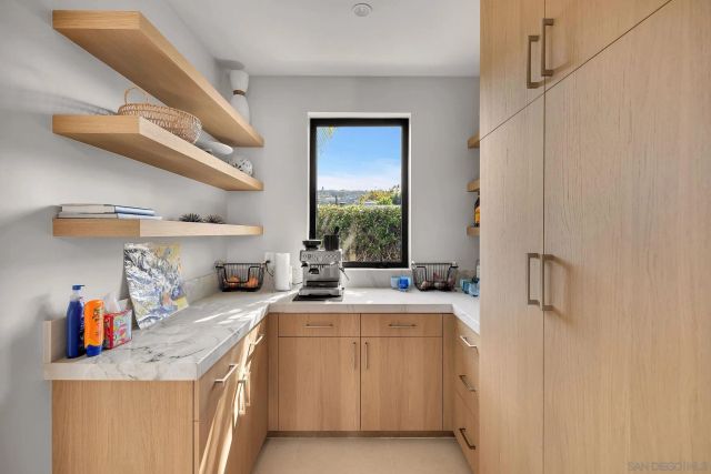 8166 Paseo Del Ocaso, La Jolla, CA 92037