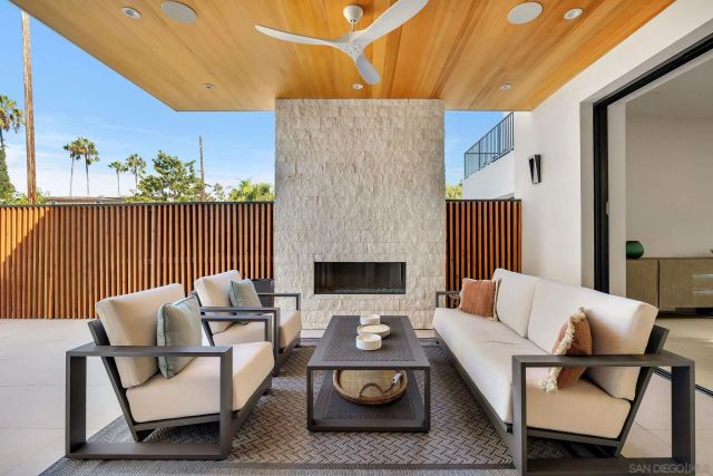 8166 Paseo Del Ocaso, La Jolla, CA 92037