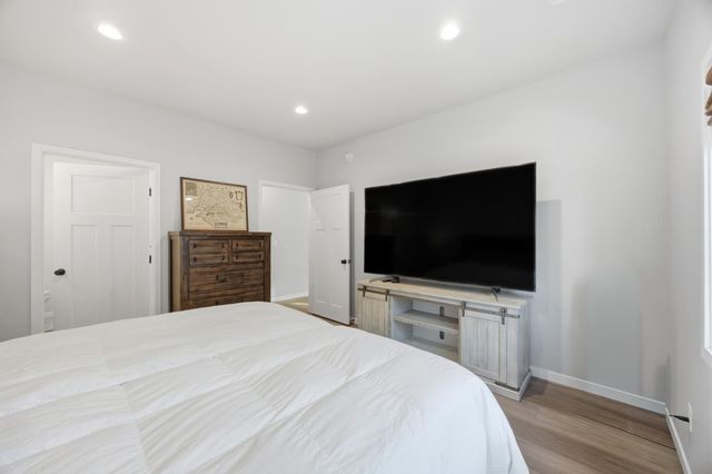 4168 Arthur Drive S, Fargo, ND 58104