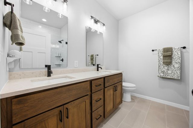 4168 Arthur Drive S, Fargo, ND 58104