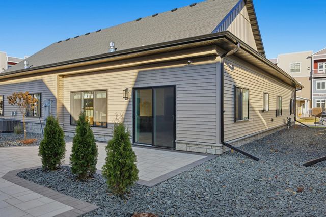 4168 Arthur Drive S, Fargo, ND 58104