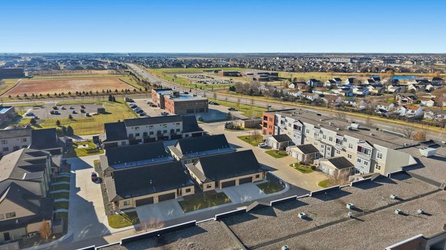 4168 Arthur Drive S, Fargo, ND 58104