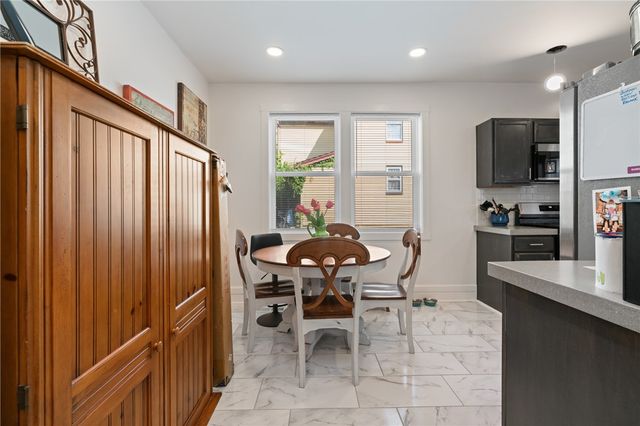 107 Sumner Avenue, Vandergrift, PA 15690