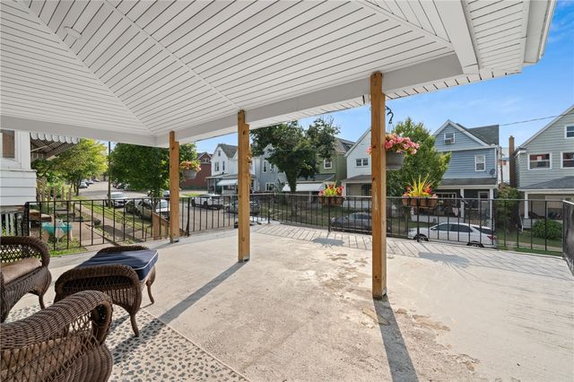 107 Sumner Avenue, Vandergrift, PA 15690