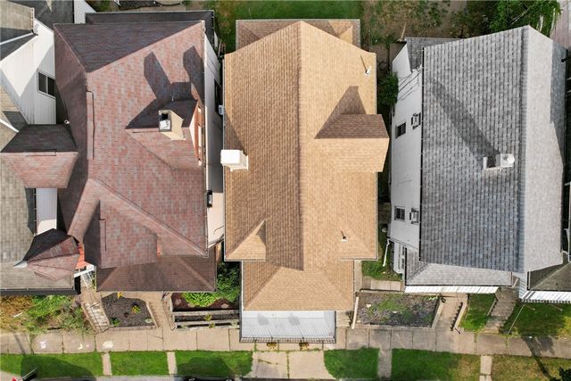 107 Sumner Avenue, Vandergrift, PA 15690