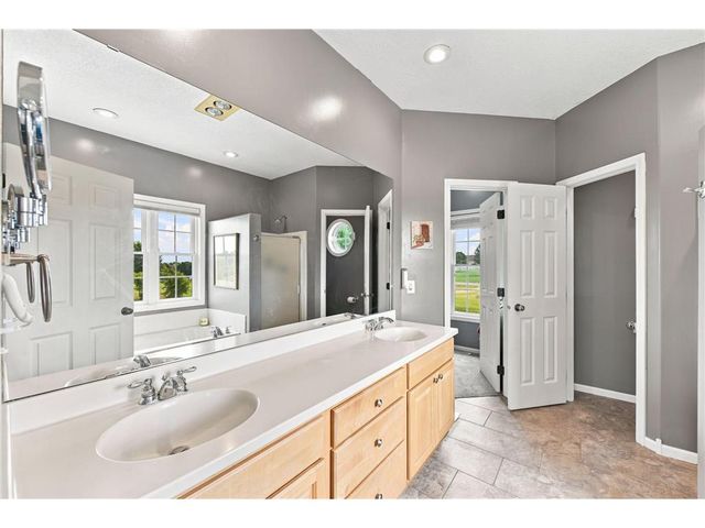 1738 96th Avenue, Hammond, WI 54015