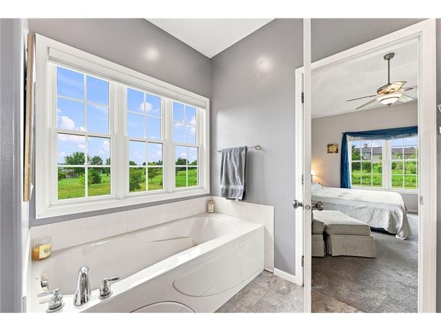 1738 96th Avenue, Hammond, WI 54015