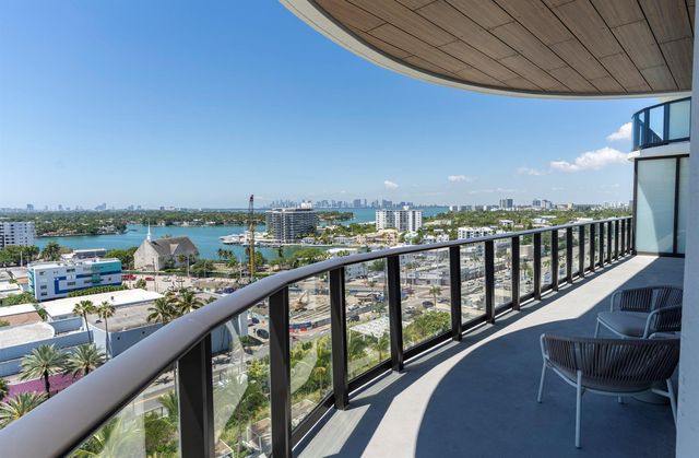 580 72nd Street 1102, Miami Beach, FL 33141