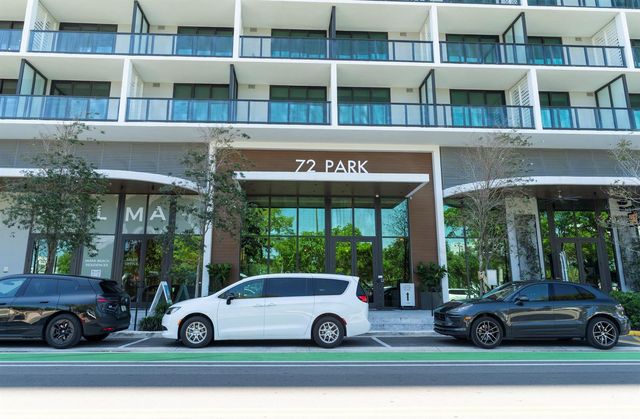 580 72nd Street 1102, Miami Beach, FL 33141