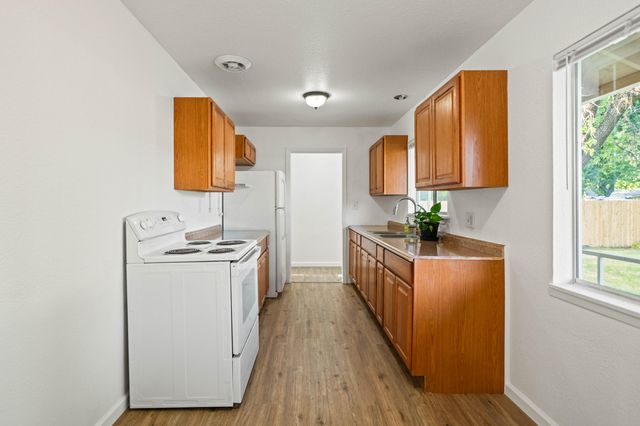 13515 Arch Street, Red Bluff, CA 96080