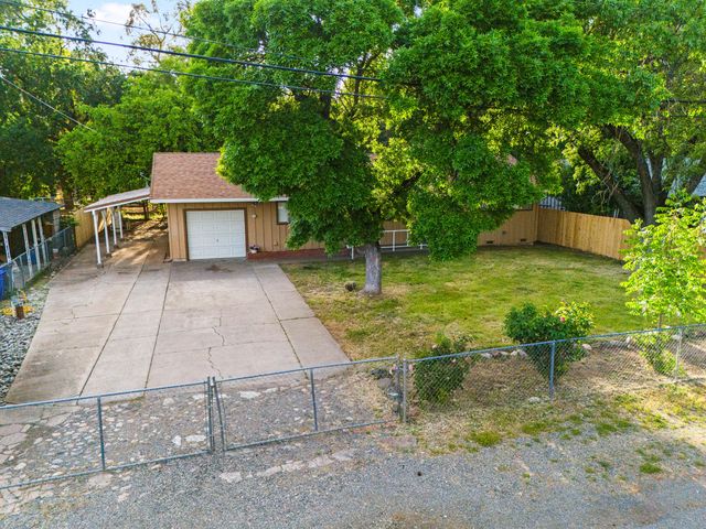 13515 Arch Street, Red Bluff, CA 96080