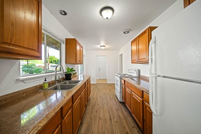 13515 Arch Street, Red Bluff, CA 96080