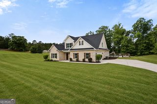 89 Claire Road, Forsyth, GA 31029