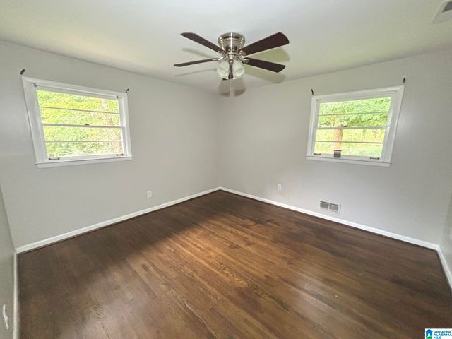 313 26TH AVENUE NE, Center Point, AL 35215