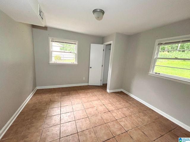 313 26TH AVENUE NE, Center Point, AL 35215