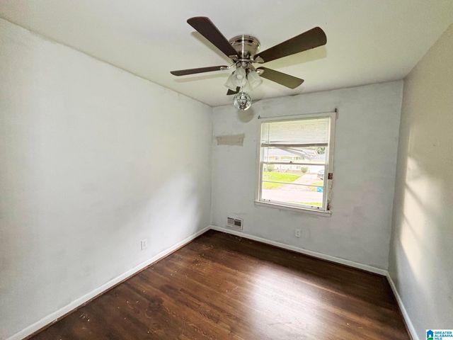 313 26TH AVENUE NE, Center Point, AL 35215