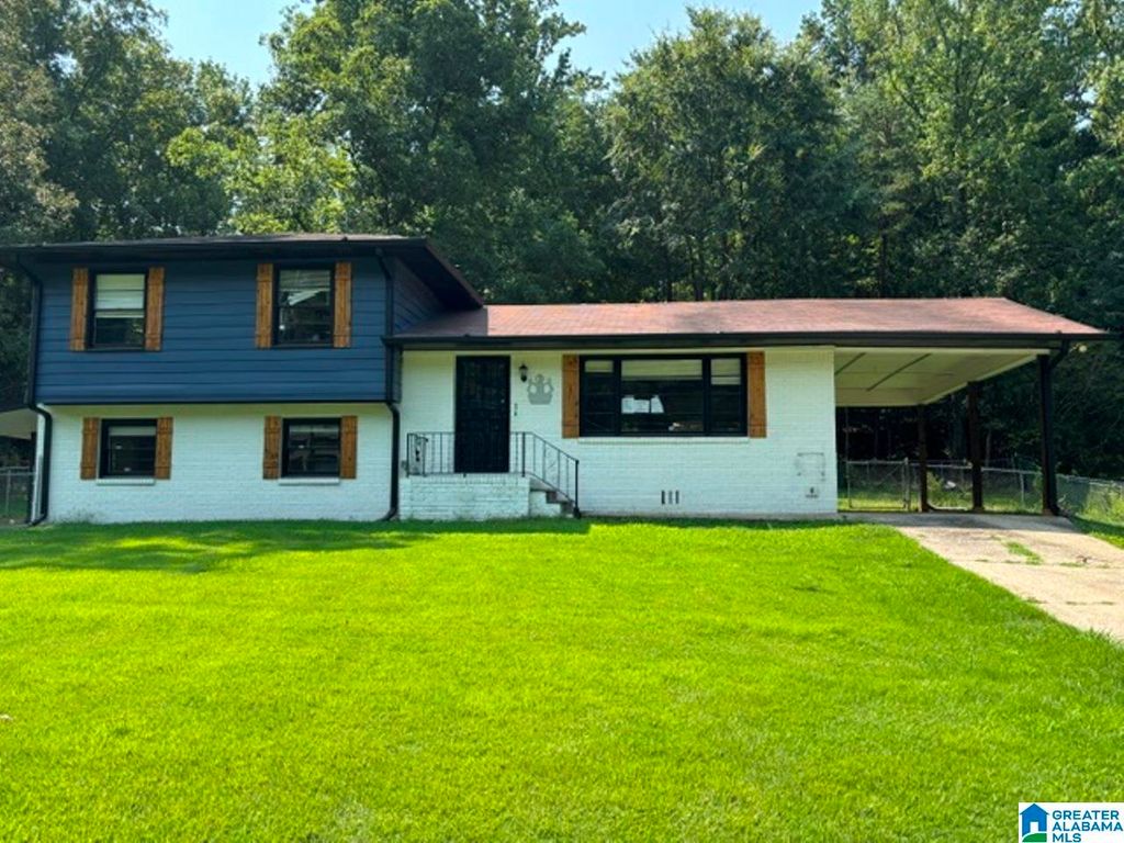 313 26TH AVENUE NE, Center Point, AL 35215