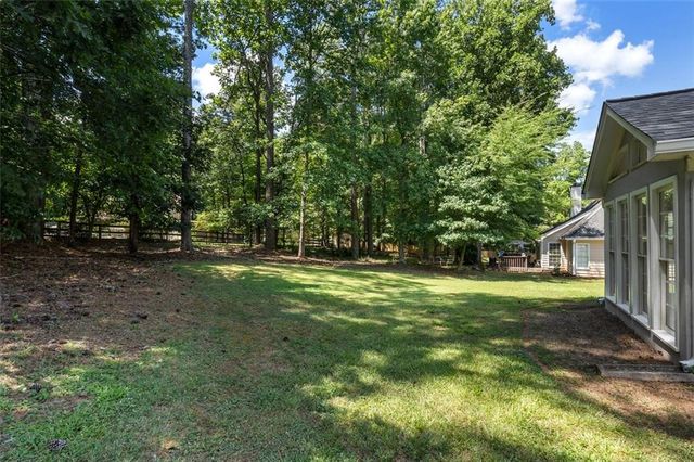 1330 WINDING RIVER Trail, Woodstock, GA 30188