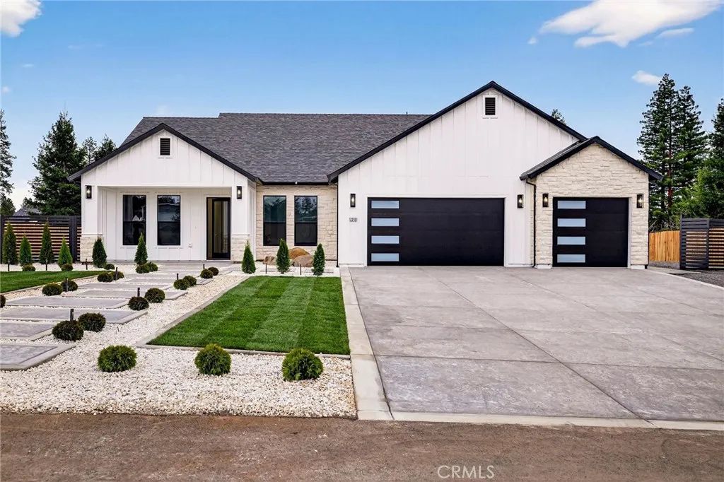 2210 Thornburg Road, Paradise, CA 95969