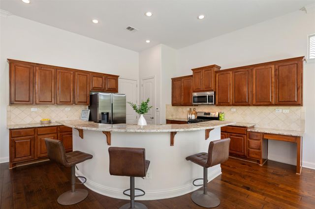 205 Antigua WAY, Lakeway, TX 78738