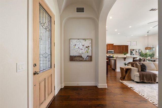 205 Antigua WAY, Lakeway, TX 78738