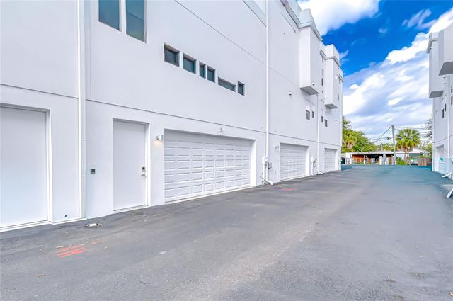 3100 W PAUL AVENUE 5, Tampa, FL 33611