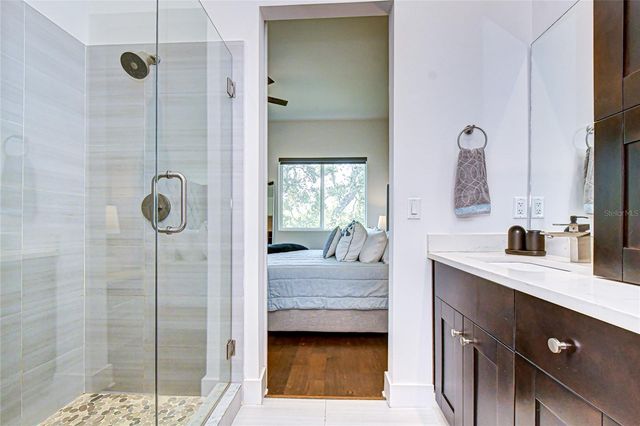 3100 W PAUL AVENUE 5, Tampa, FL 33611