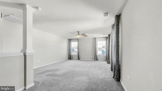 10185 WARFIELD ST, White Plains, MD 20695