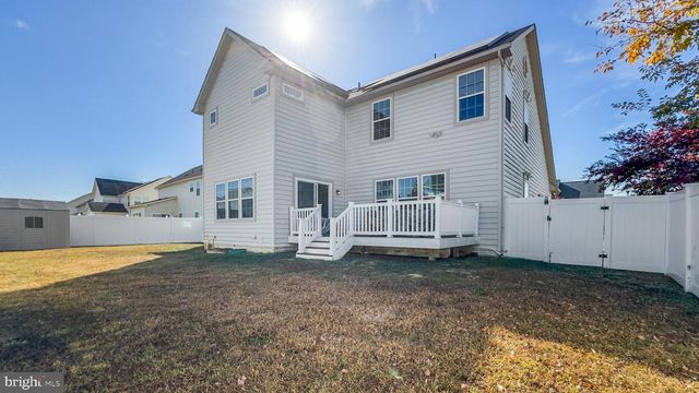 10185 WARFIELD ST, White Plains, MD 20695