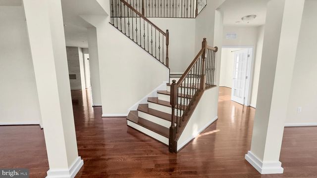 10185 WARFIELD ST, White Plains, MD 20695