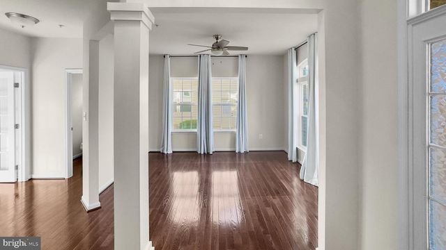 10185 WARFIELD ST, White Plains, MD 20695