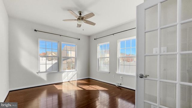 10185 WARFIELD ST, White Plains, MD 20695