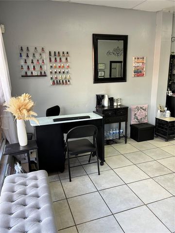 1 S Krome Avenue, Homestead, FL 33030