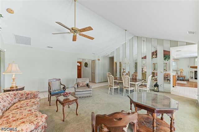 14366 Tamarac DR, Bokeelia, FL 33922