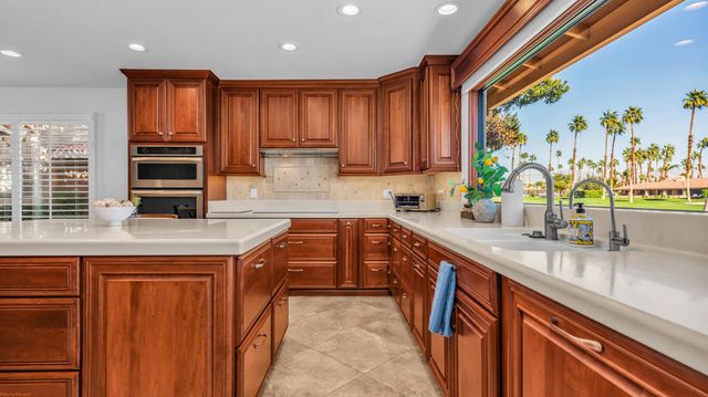 49 Conejo Circle, Palm Desert, CA 92260
