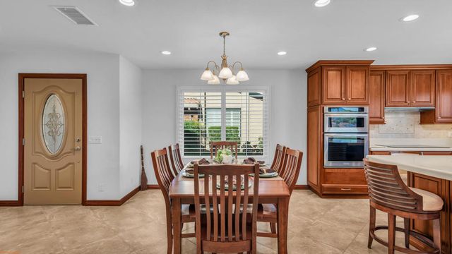 49 Conejo Circle, Palm Desert, CA 92260