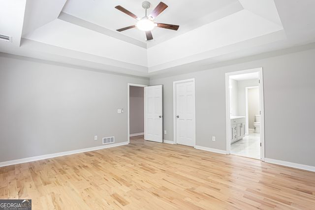 1055 Windridge Drive, Loganville, GA 30052