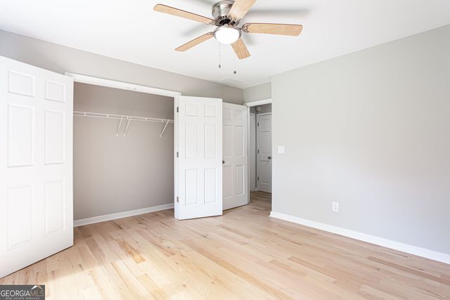 1055 Windridge Drive, Loganville, GA 30052