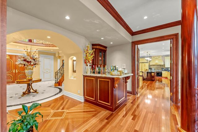 5021 Jardin Ln, Carmichael, CA 95608