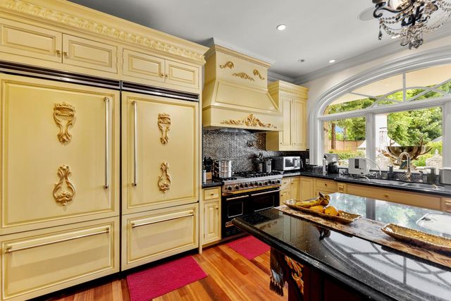 5021 Jardin Ln, Carmichael, CA 95608