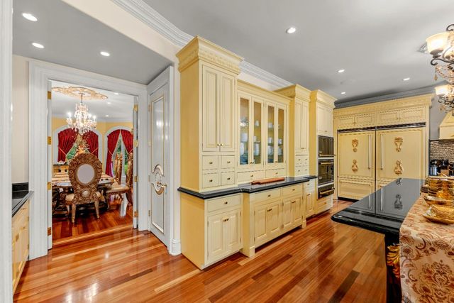 5021 Jardin Ln, Carmichael, CA 95608