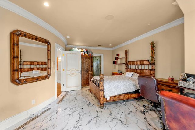 5021 Jardin Ln, Carmichael, CA 95608