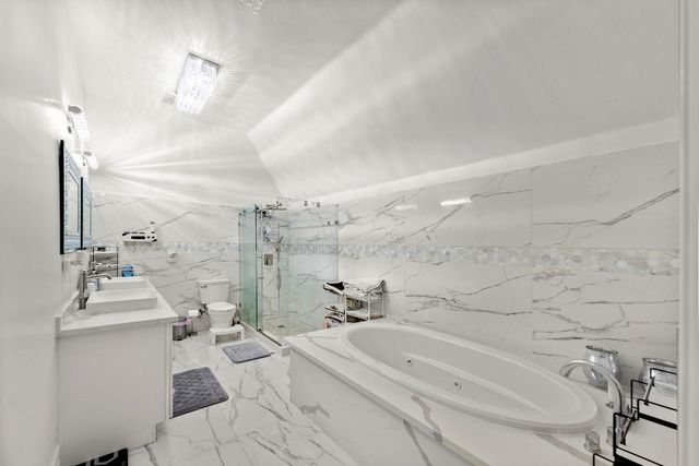 5021 Jardin Ln, Carmichael, CA 95608