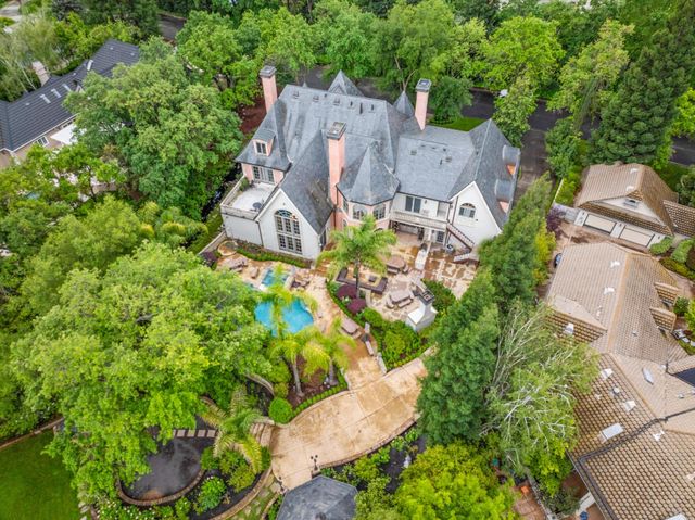 5021 Jardin Ln, Carmichael, CA 95608