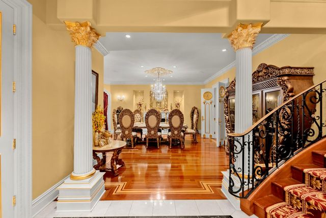 5021 Jardin Ln, Carmichael, CA 95608