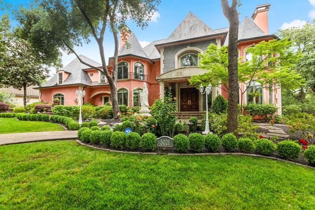 5021 Jardin Ln, Carmichael, CA 95608